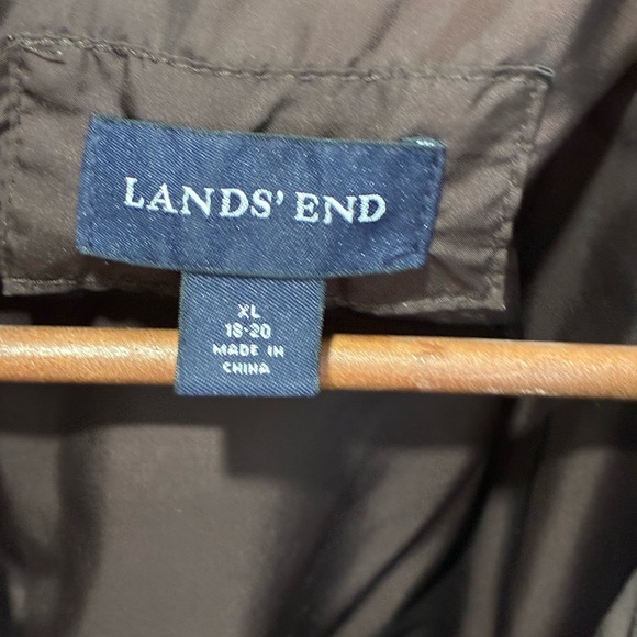 Lands' End Women's Chocolate Goose-down Puffer Coat - Picture 6 of 10